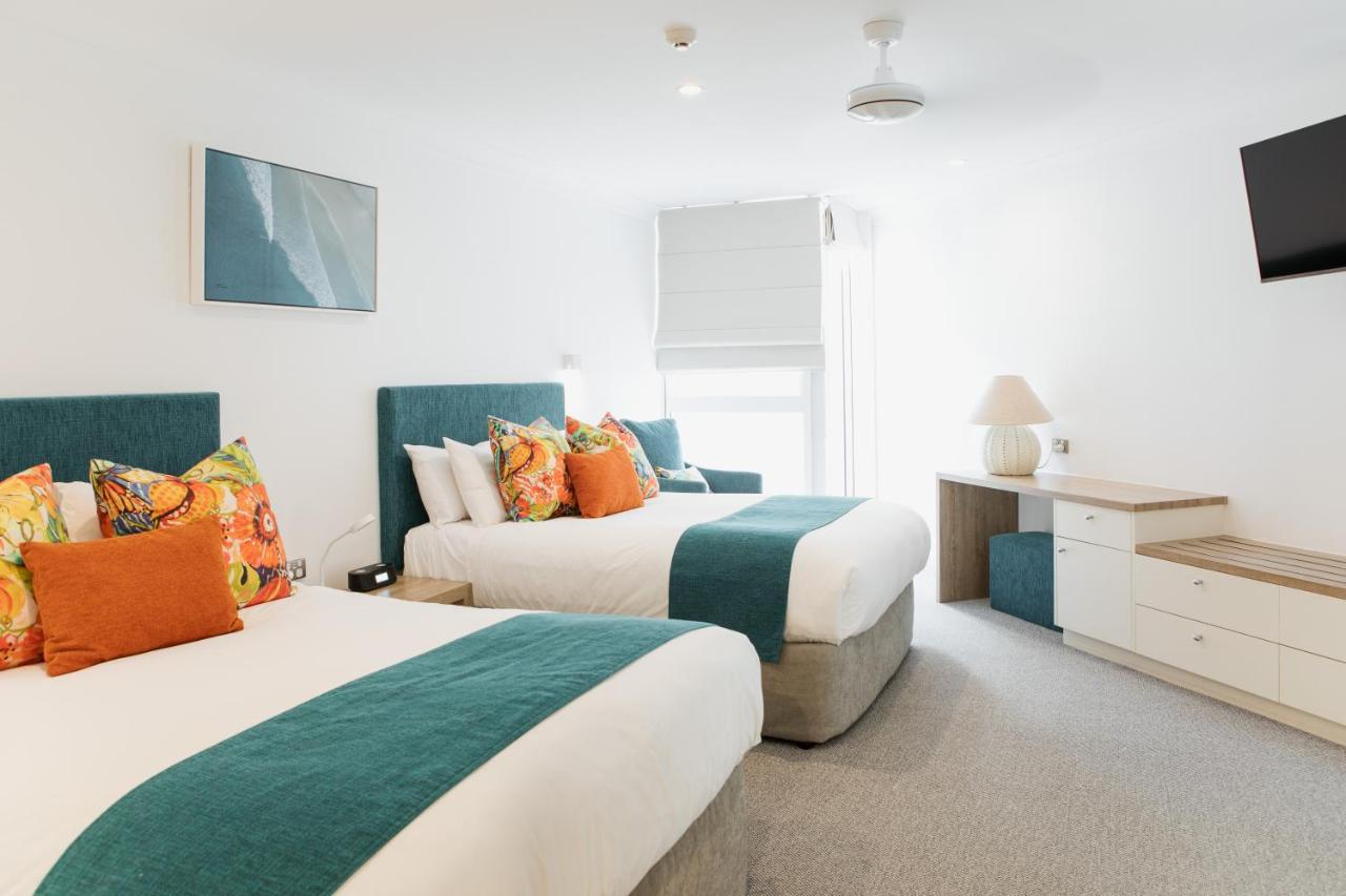 Netanya Noosa Beachfront Resort Kültér fotó