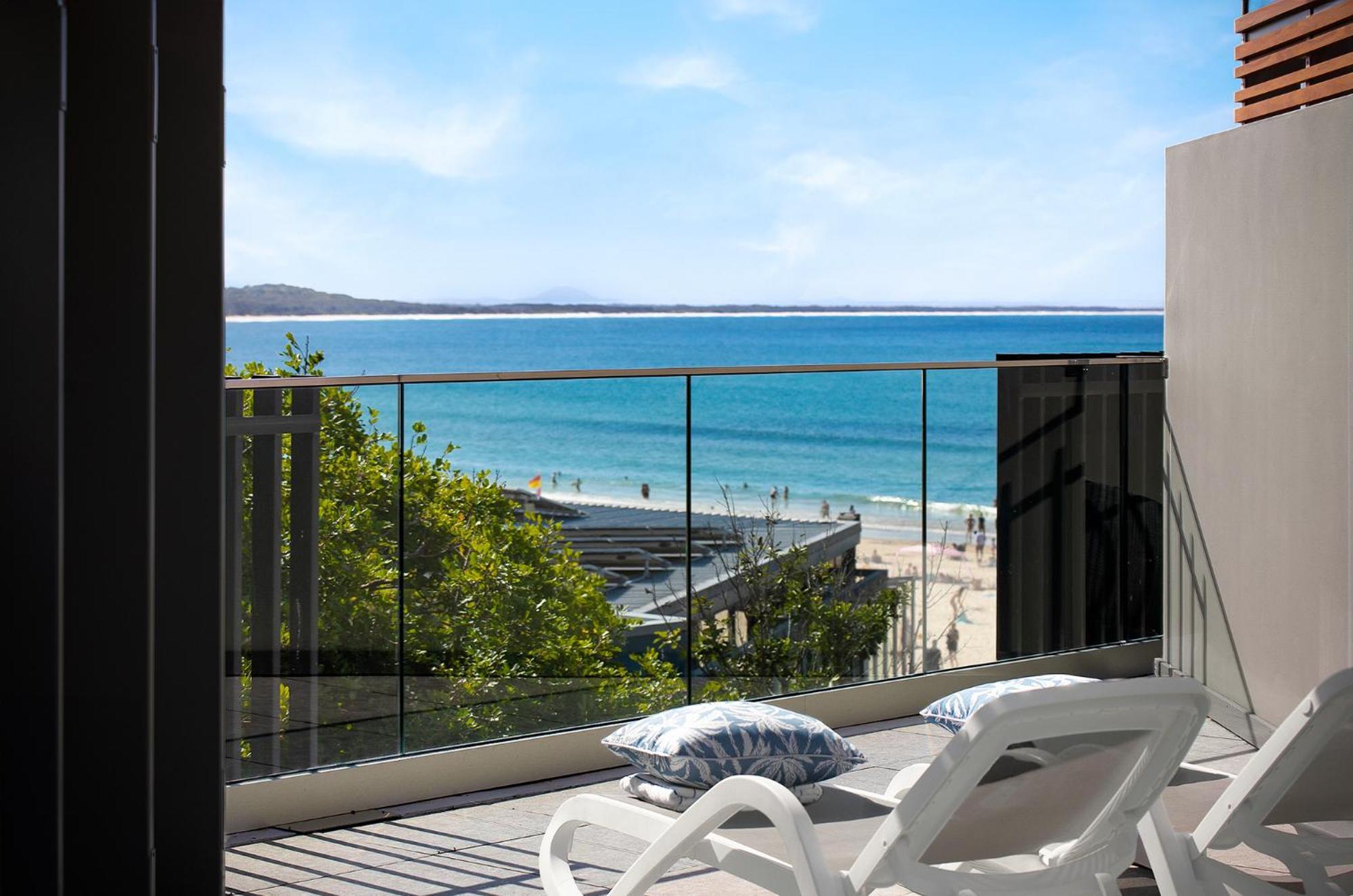 Netanya Noosa Beachfront Resort Kültér fotó